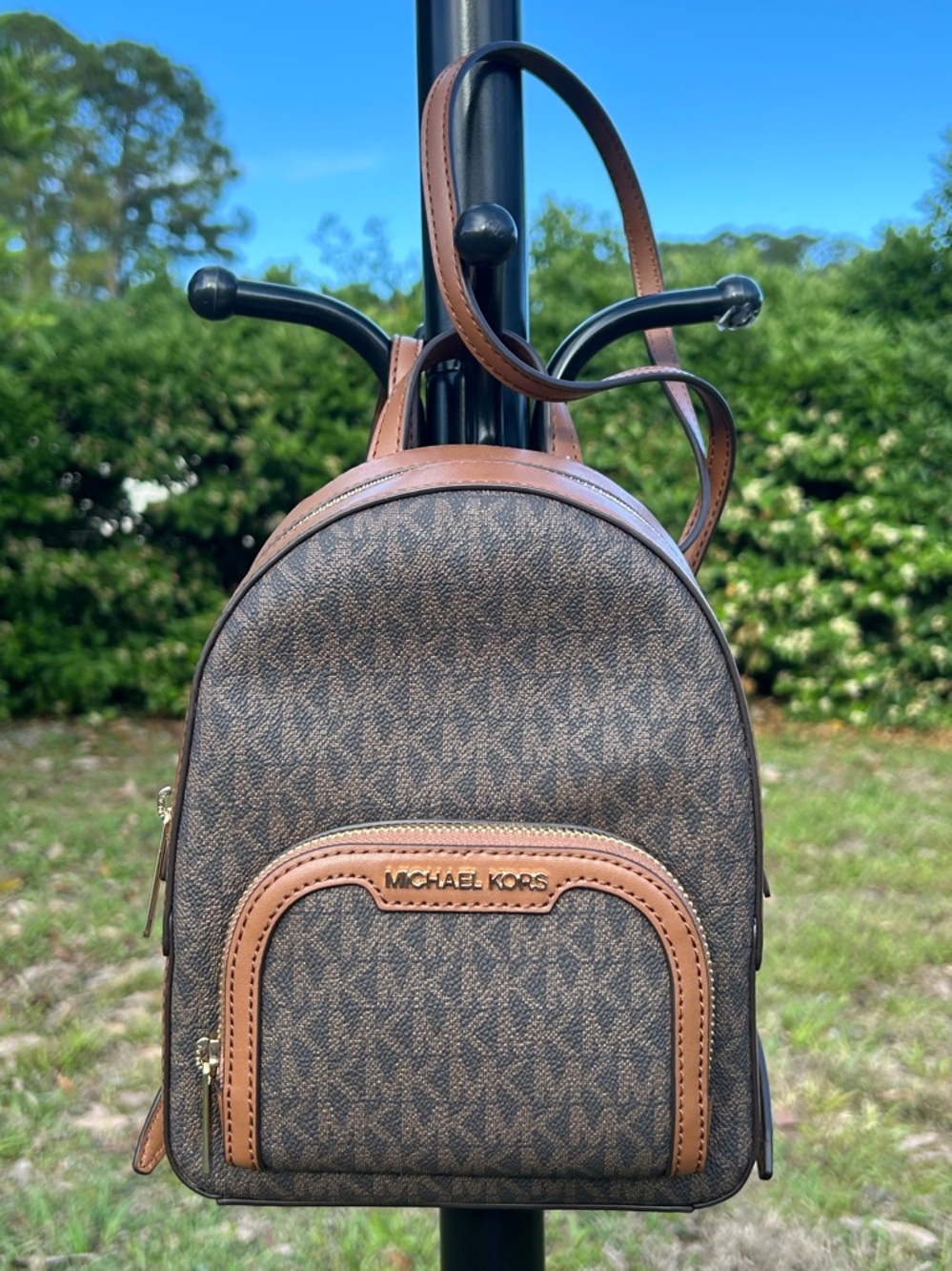 NWT $398 Michael Kors CONVERTIBLE extra small backpack, brown - Picture 15 of 15